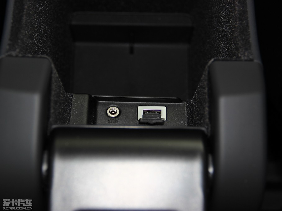 2015֠V60 2.0T T5  \Ӱ