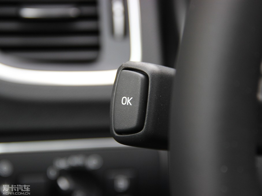 2015֠V60 2.0T T5 ݰ