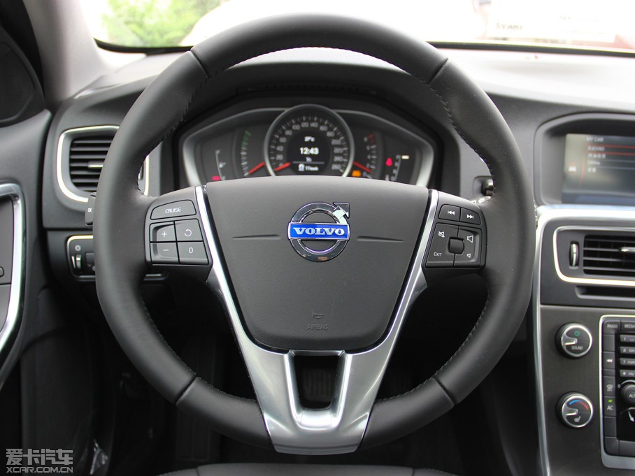 2015֠V60 2.0T T5 ݰ