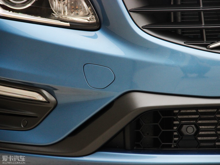 2015֠V60 2.0T T5  \Ӱ