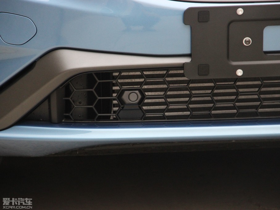 2015֠V60 2.0T T5  \Ӱ