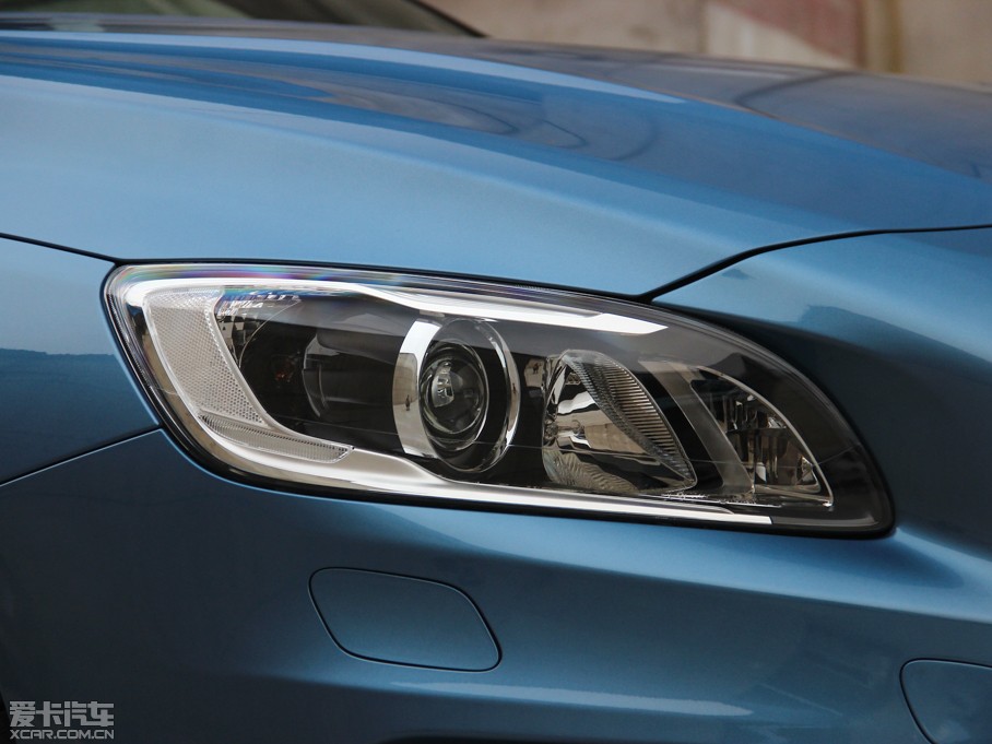 2015֠V60 2.0T T5  \Ӱ