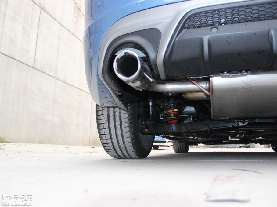 2015֠V60 2.0T T5  \Ӱ