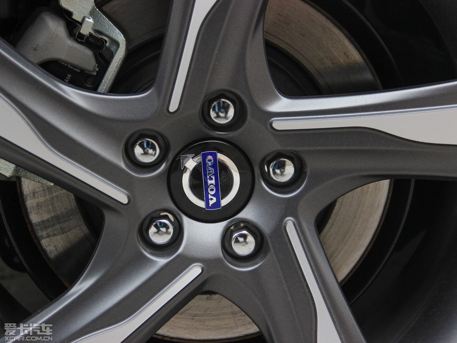 2015֠V60 2.0T T5  \Ӱ