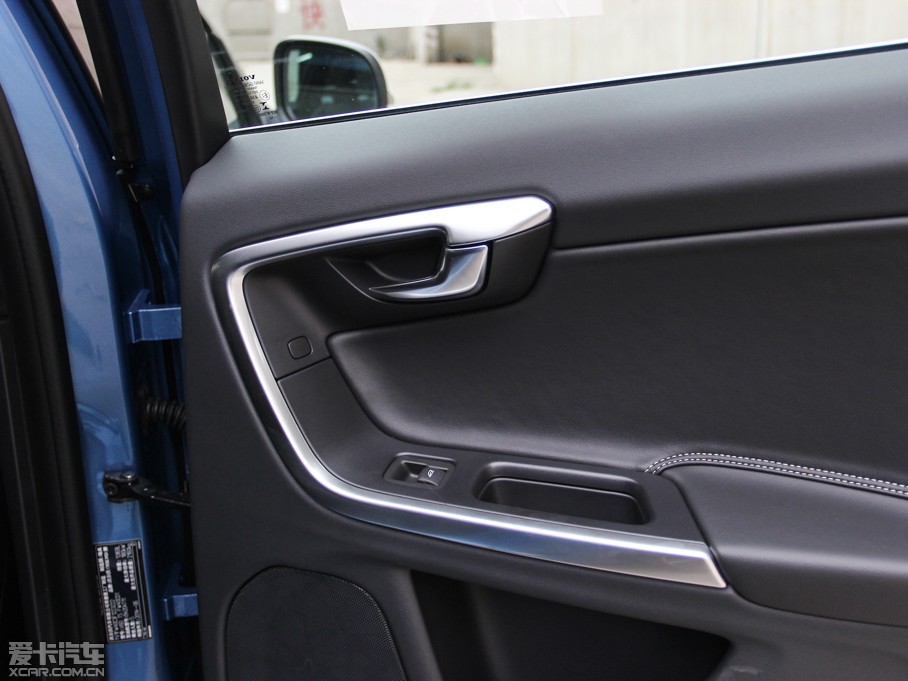 2015֠V60 2.0T T5  \Ӱ