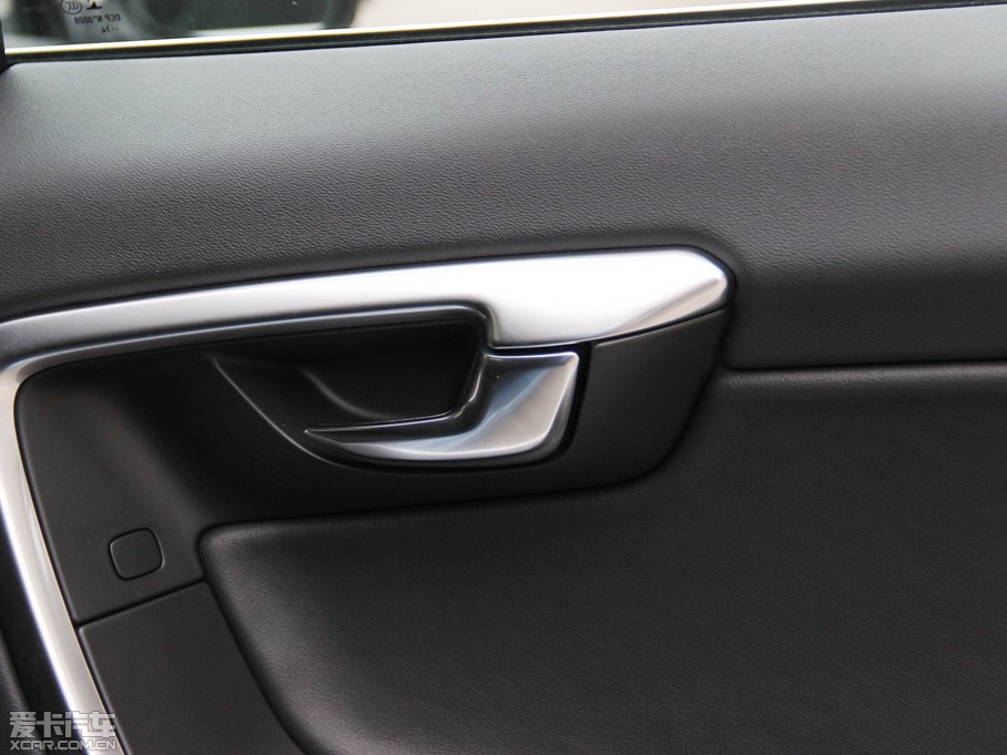 2015֠V60 2.0T T5  \Ӱ