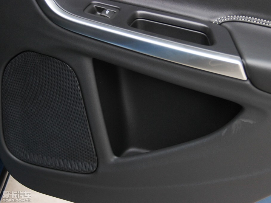 2015֠V60 2.0T T5  \Ӱ