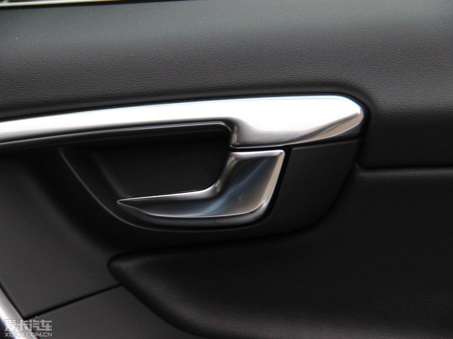 2015֠V60 2.0T T5  \Ӱ