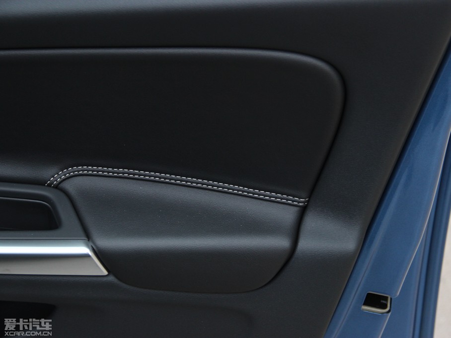 2015֠V60 2.0T T5  \Ӱ