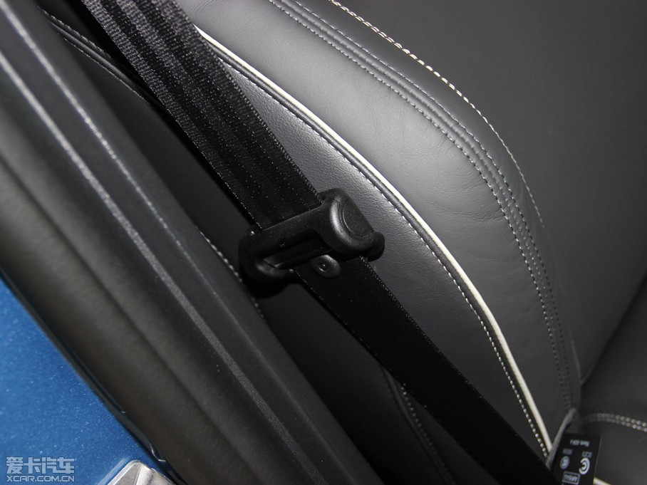 2015֠V60 2.0T T5  (g)\(yn)(dng)