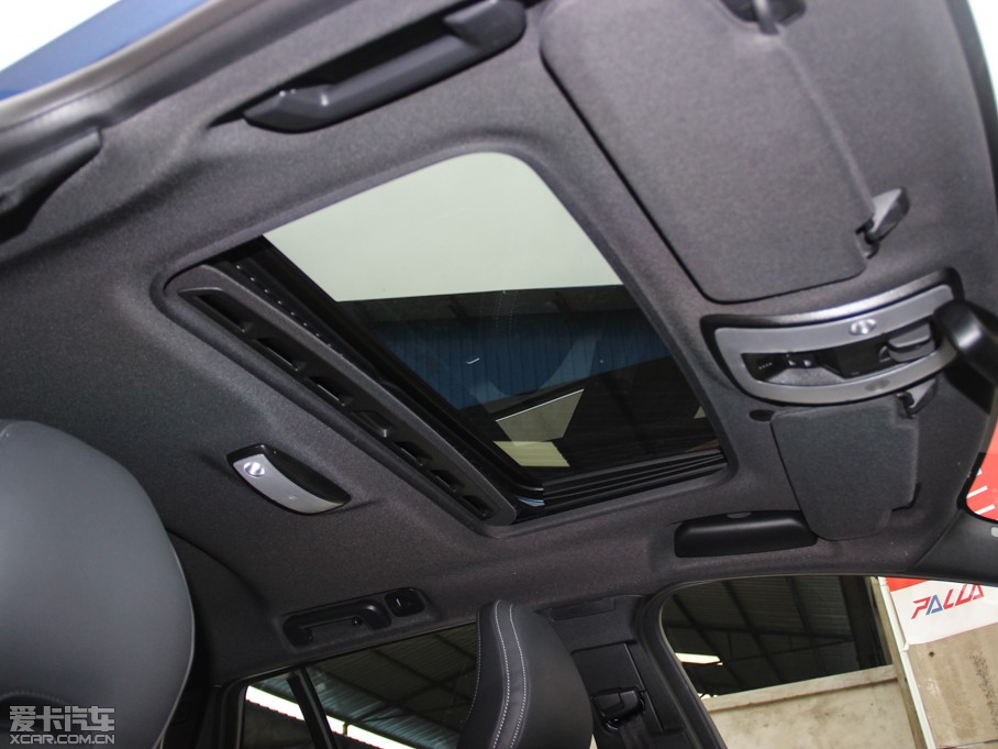 2015֠V60 2.0T T5  \Ӱ