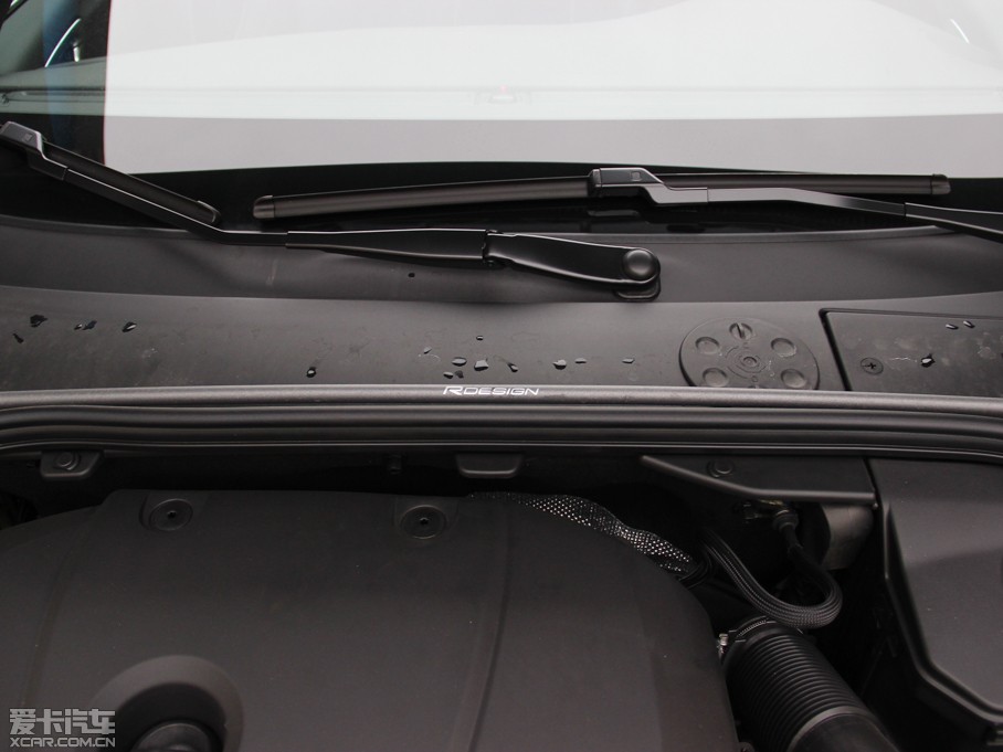 2015���֠���V60 2.0T T5 ���� �����\�Ӱ�