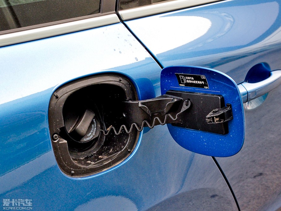 2015֠V60 2.0T T5  \Ӱ