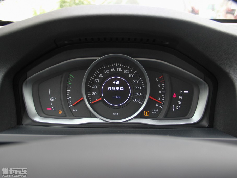 2015֠V60 2.0T T5 ݰ