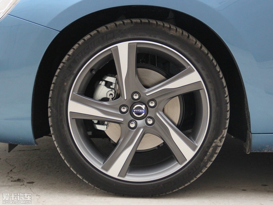 2015֠V60 2.0T T5  \Ӱ