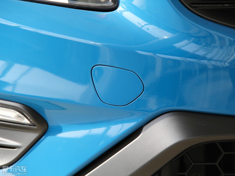 2015���֠���S60(�M��) 2.0T T5 �����\�Ӱ�