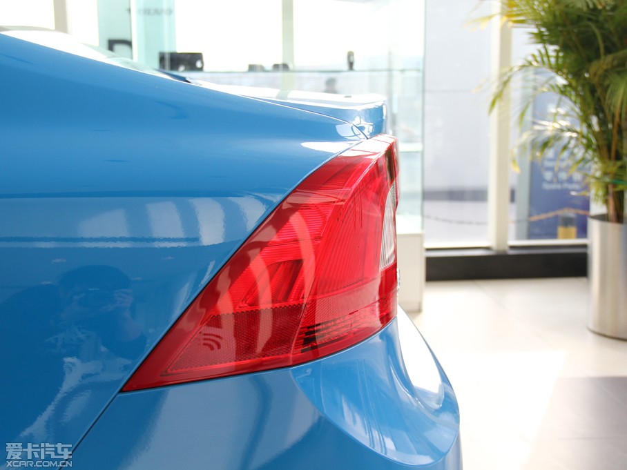 2015֠S60(M(jn)) 2.0T T5 (g)\(yn)(dng)