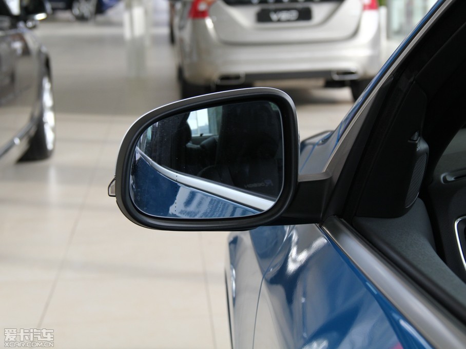 2015֠S60(M(jn)) 2.0T T5 (g)\(yn)(dng)