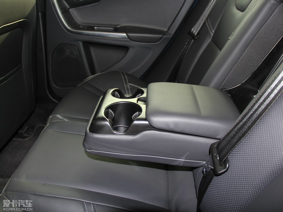 2015֠S60(M(jn)) 2.0T T5 \Ӱ