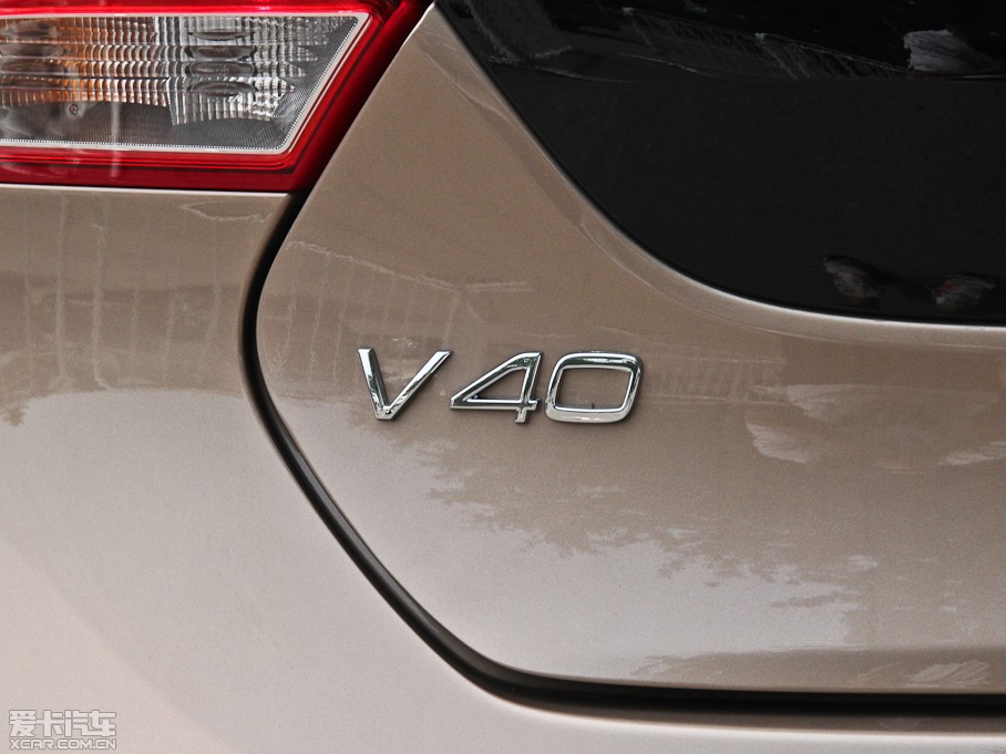2015֠V40 1.6T ݰ