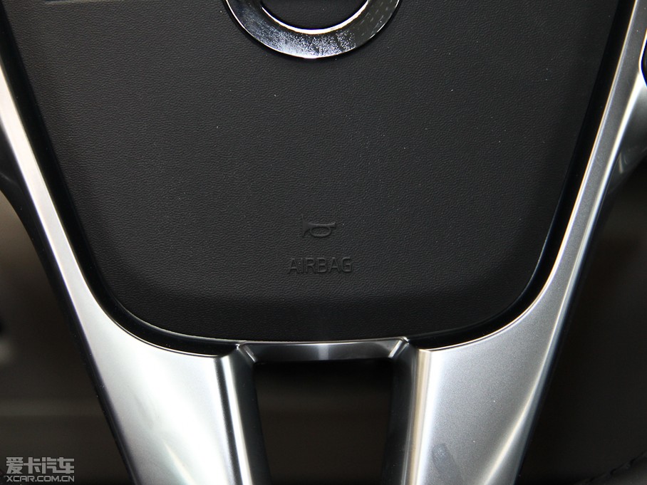 2015֠V40 1.6T Ű