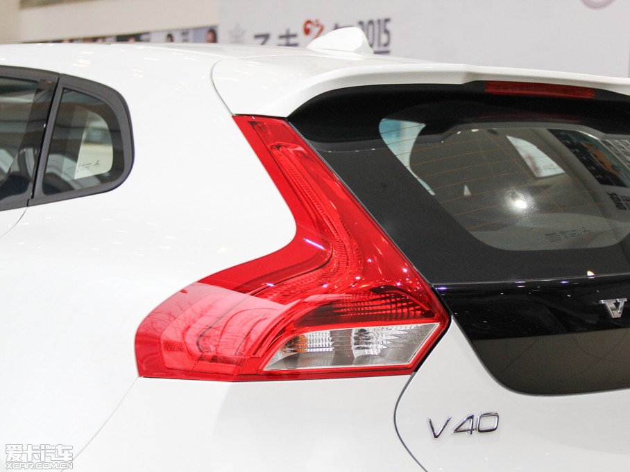 2015֠V40 1.6T ݰ