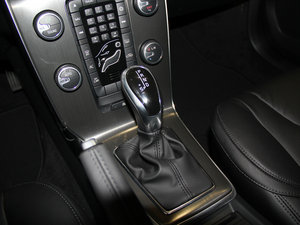 20151.6T ݰ п؅^(q)