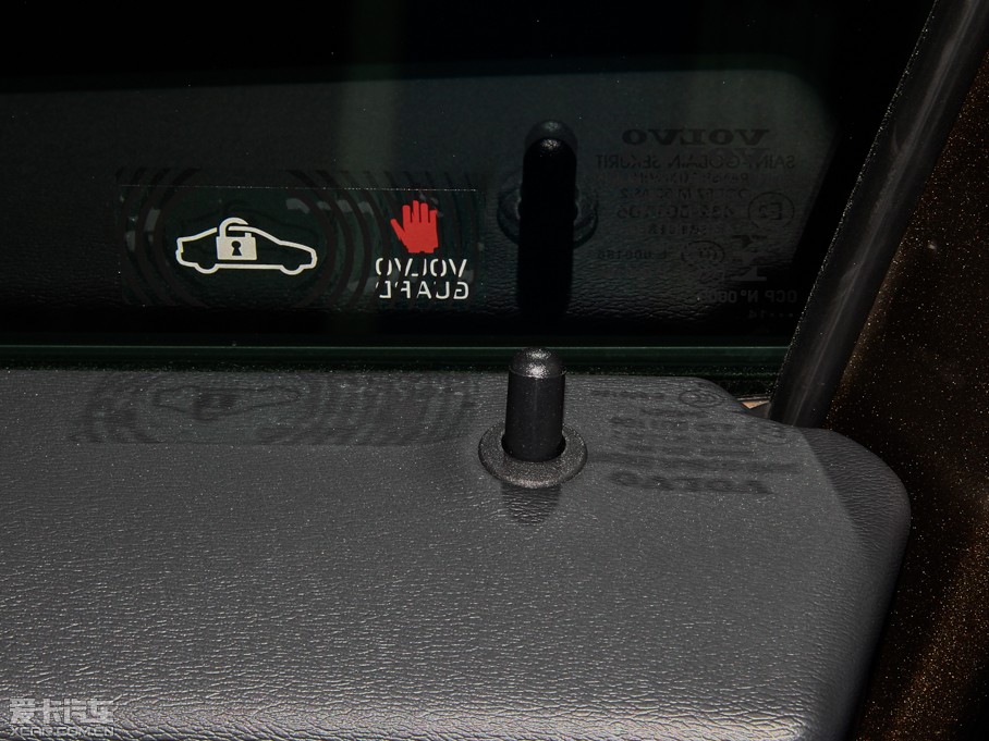 2015֠XC60(M) 2.0T T5 ݰ