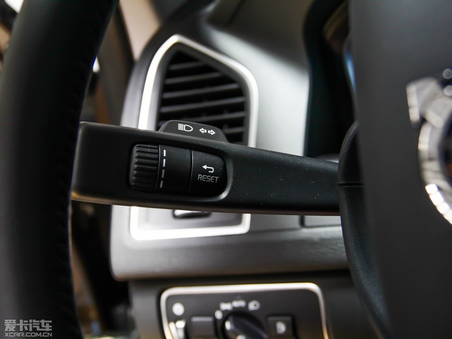 2015֠XC60(M) 2.0T T5 ݰ