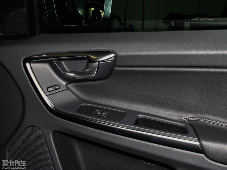 2015֠XC60(M) 2.0T T5 ݰ