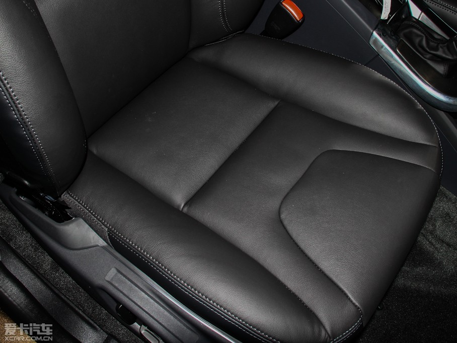 2015֠XC60(M) 2.0T T5 ݰ