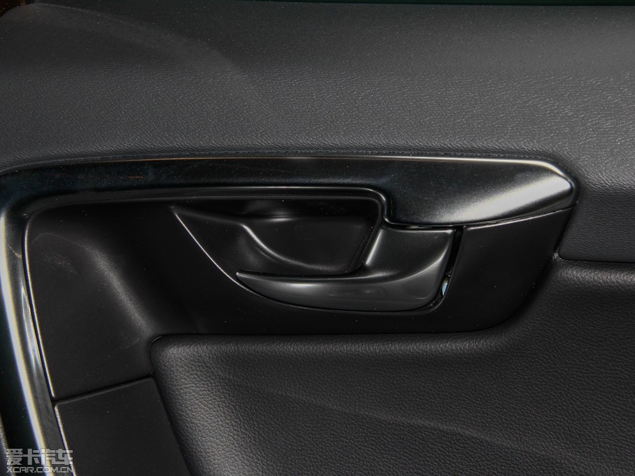 2015֠XC60(M) 2.0T T5 ݰ