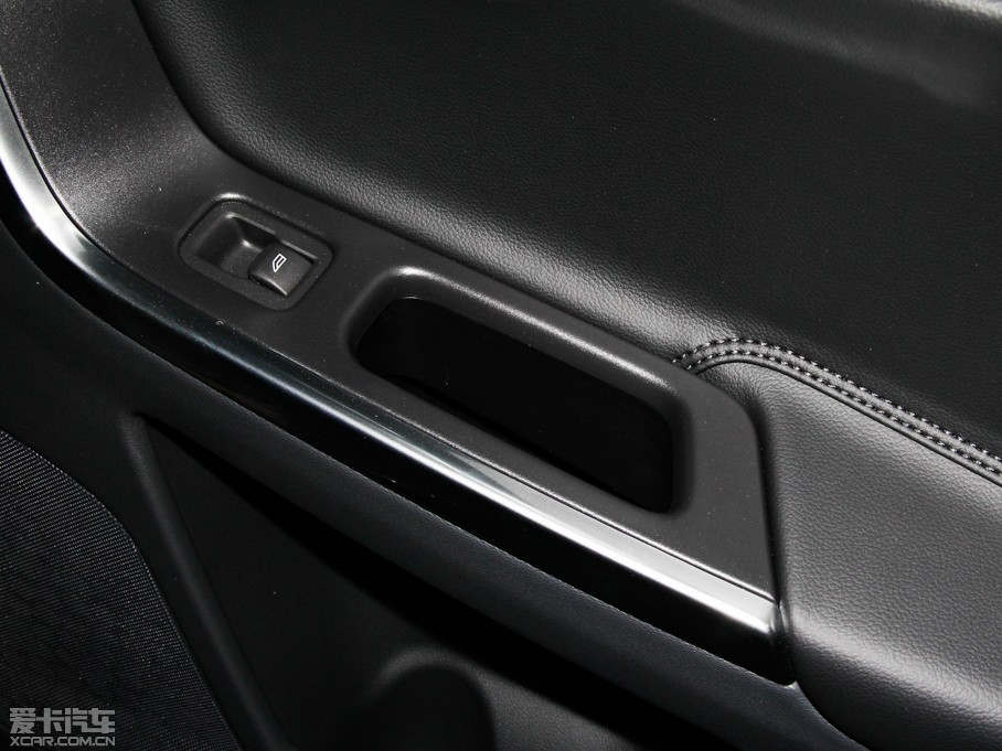 2015֠XC60(M) 2.0T T5 ݰ