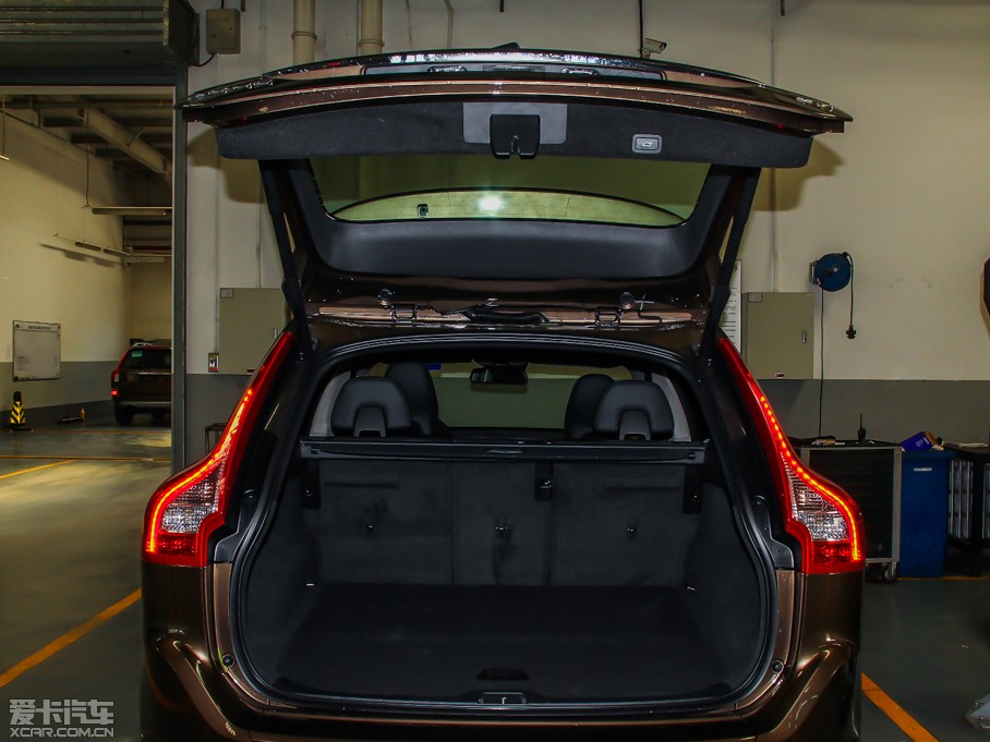 2015֠XC60(M) 2.0T T5 ݰ