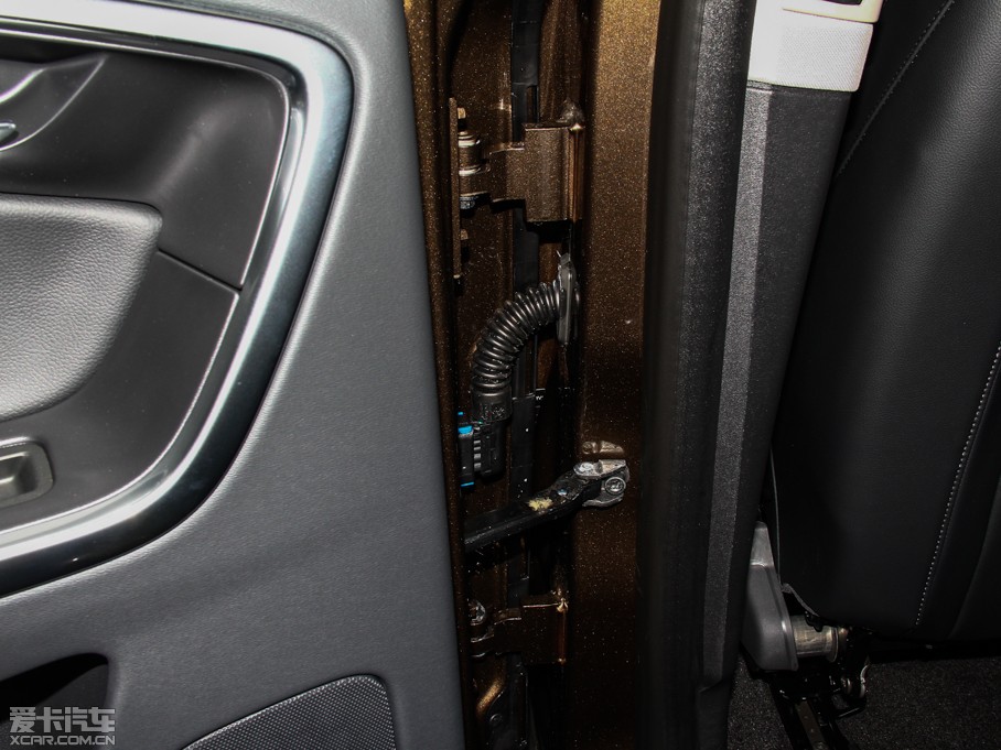 2015֠XC60(M) 2.0T T5 ݰ