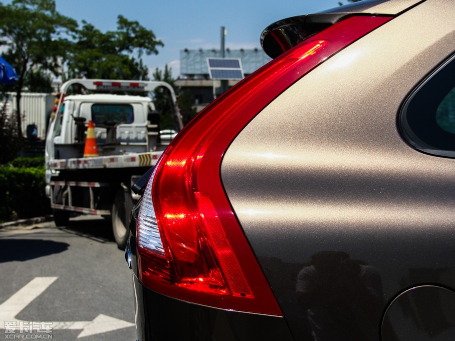 2015֠XC60(M) 2.0T T5 ݰ