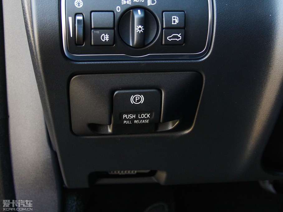 2015֠XC60(M(jn)) 2.0T T5 Ű