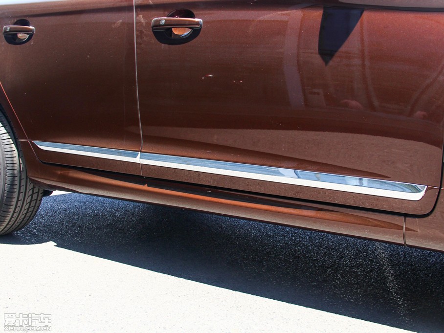 2015֠XC60(M) 2.0T T5 Ű