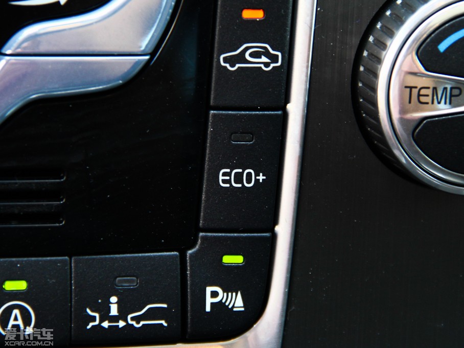 2015֠XC60(M) 2.0T T5 Ű