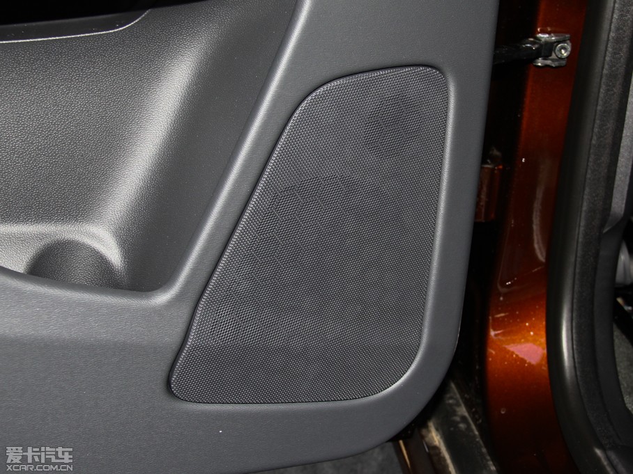 2015֠XC60(M) 2.0T T5 Ű