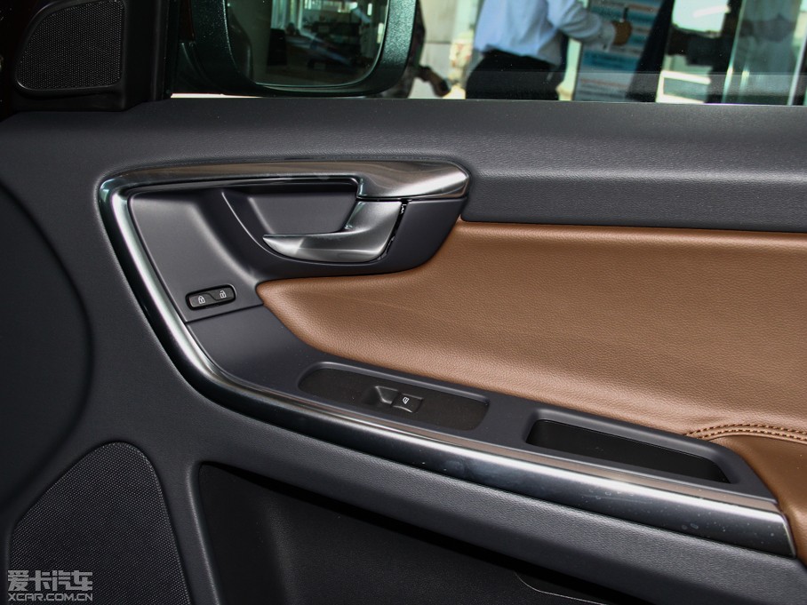 2015֠XC60(M) 2.0T T5 Ű