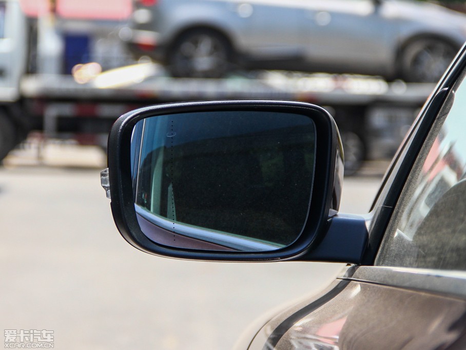 2015֠XC60(M) 2.0T T5 Ű