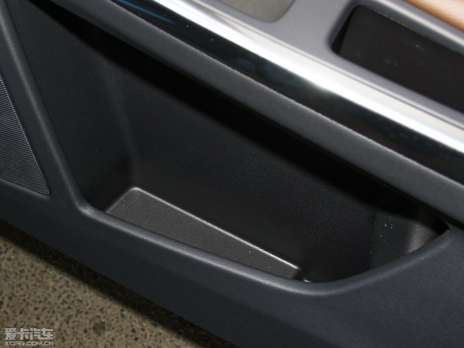 2015֠XC60(M) 2.0T T5 Ű