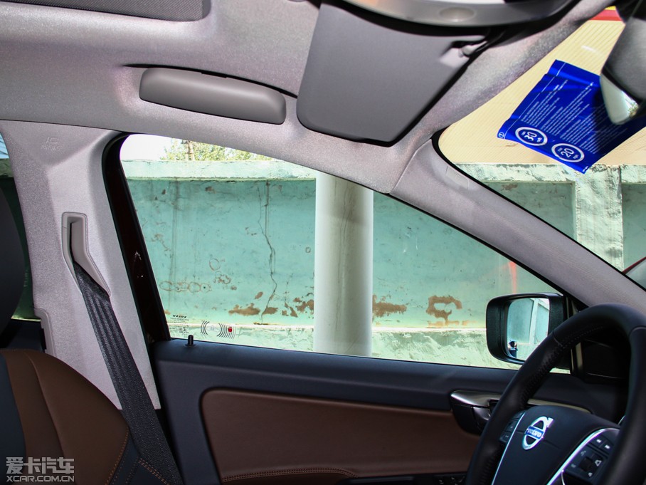 2015֠XC60(M) 2.0T T5 Ű