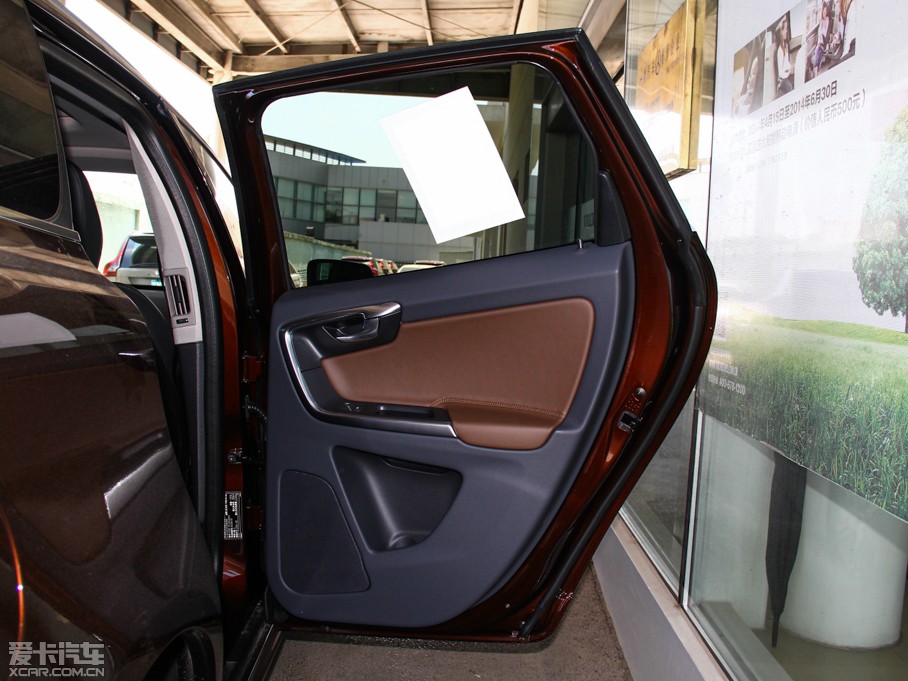 2015֠XC60(M) 2.0T T5 Ű