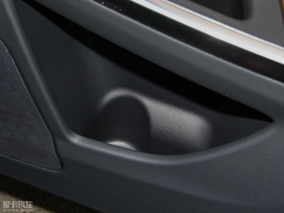 2015֠XC60(M(jn)) 2.0T T5 Ű