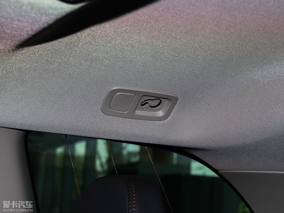 2015֠XC60(M) 2.0T T5 Ű