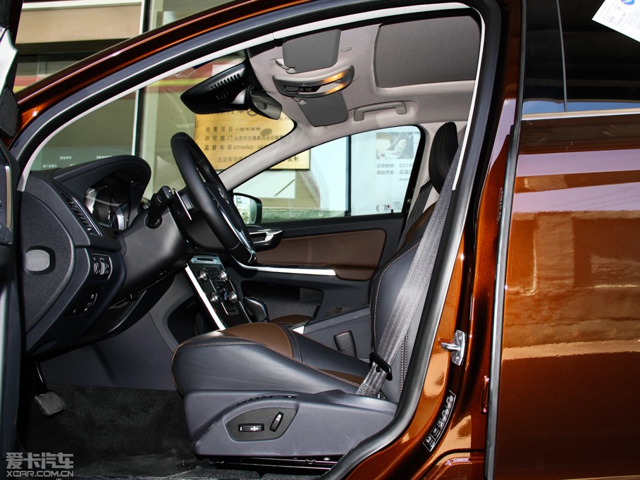 2015֠XC60(M) 2.0T T5 Ű