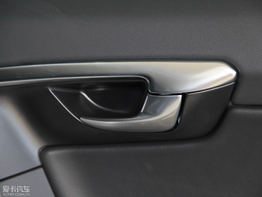 2015֠XC60(M) 2.0T T5 \Ӱ