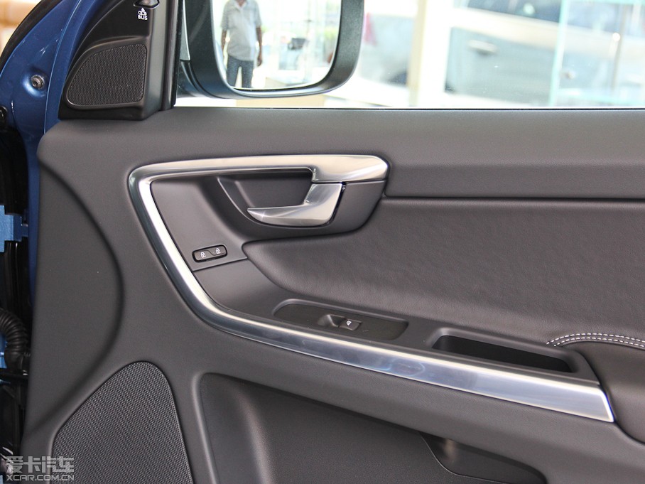 2015֠XC60(M) 2.0T T5 \Ӱ